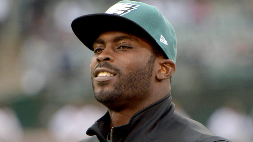 Michael Vick Officially Retires From the NFL