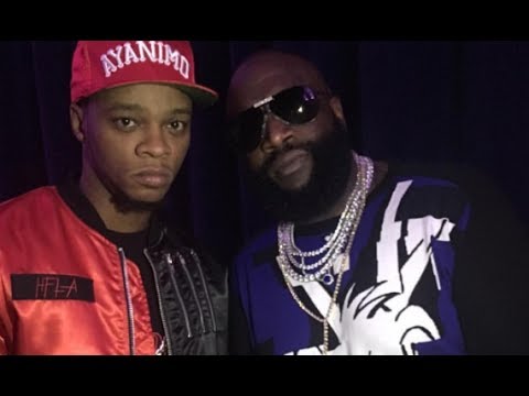 Papoose Signs with MMG